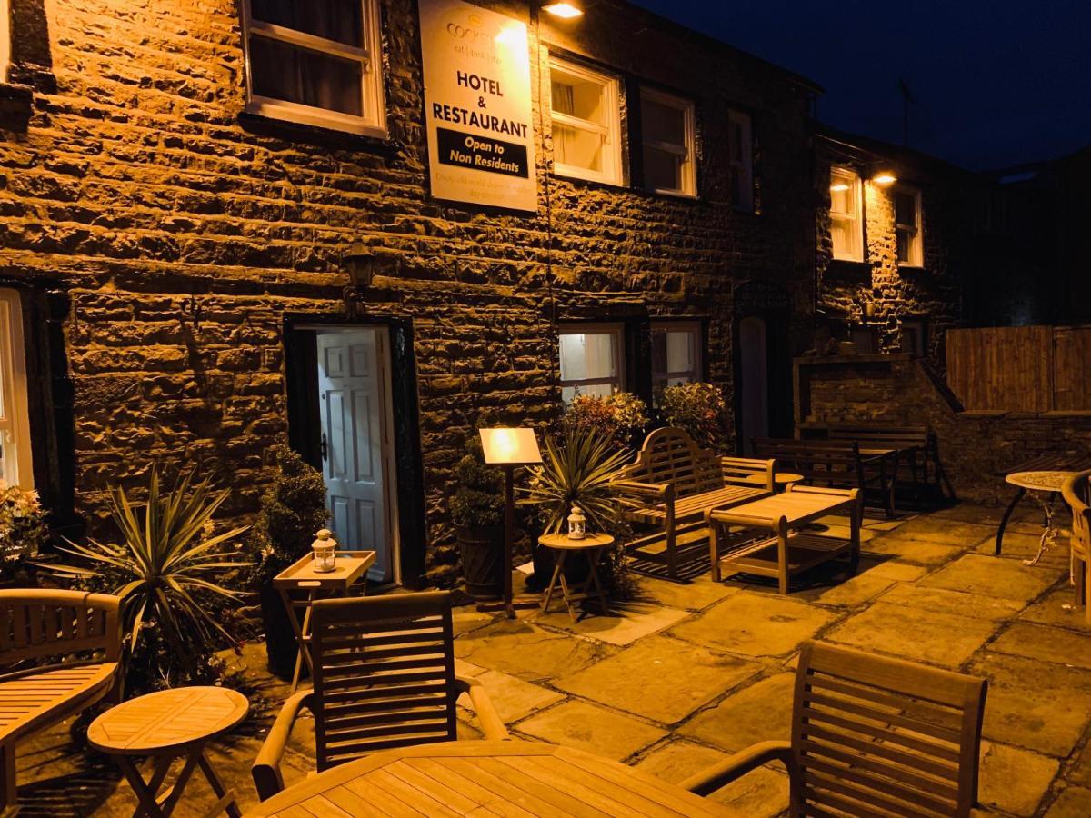 Cocketts Hotel Hawes Exterior photo
